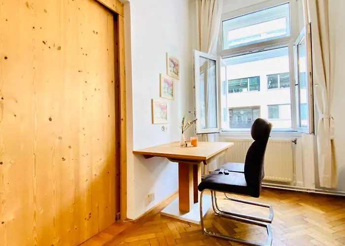 דירה Affordable In Villa, With Garden & Parking וינה