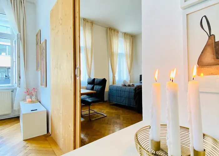 Affordable In Villa, With Garden & Parking *